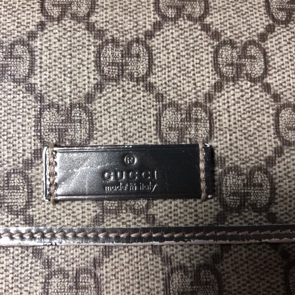 Authentic Rare Gucci Wallet - Picture 2 of 8